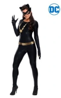 Catwoman Collector's Edition [Size: L (12-14)]